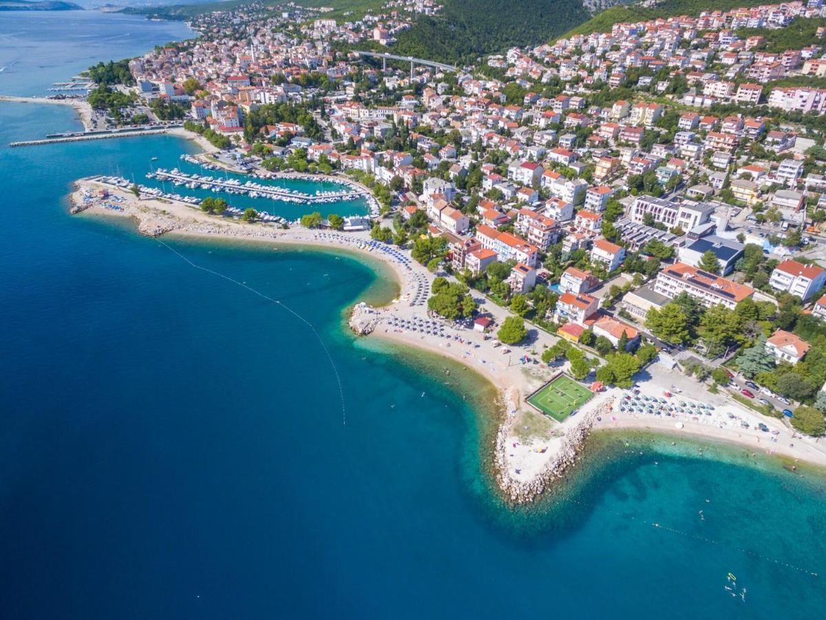 Apartments Luna Crikvenica Exterior photo